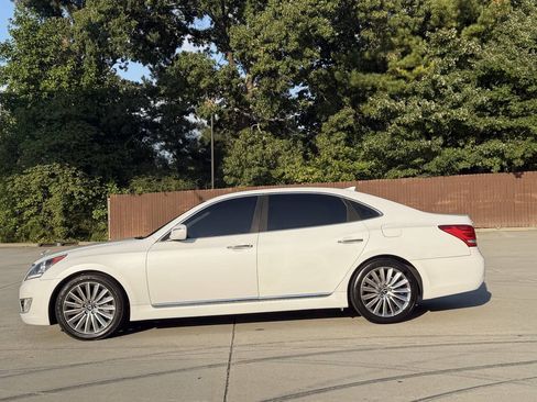 Used 2014 Hyundai Equus Signature RWD image 27
