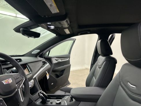 New 2026 Cadillac XT5 Sportv image 29