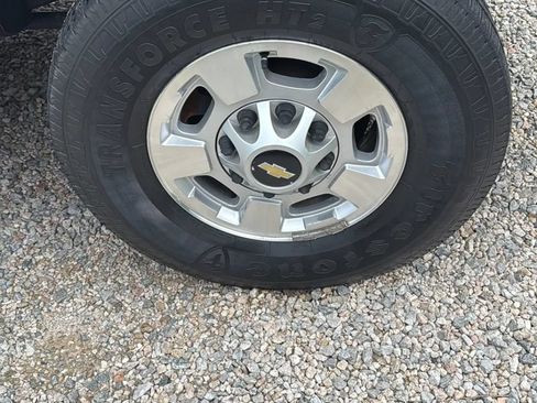 Used 2014 Chevrolet Silverado 2500 LT AWD/4WD image 39