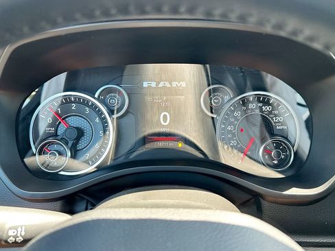 Used 2024 RAM 1500 Big Horn RWD image 12