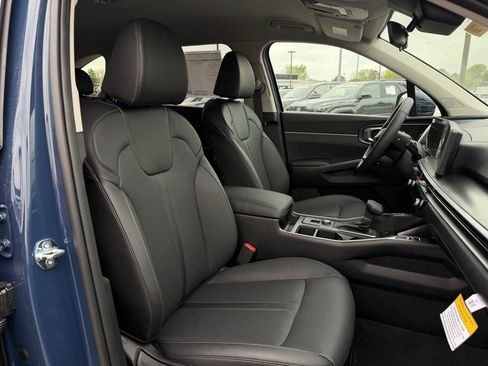 New 2026 Kia Sorento S FWD image 32