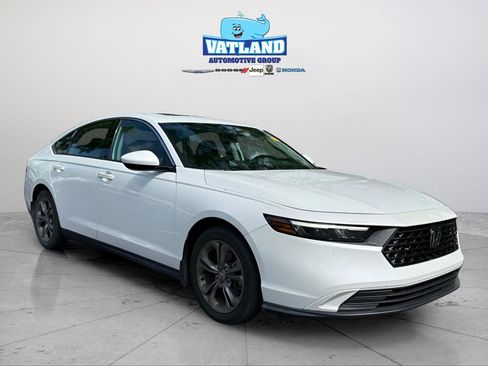 Used 2023 Honda Accord EX image 20