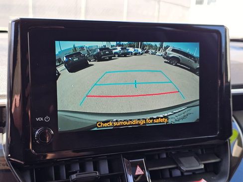 Certified 2024 Toyota Corolla Cross LE w/ Moonroof Package AWD/4WD image 28