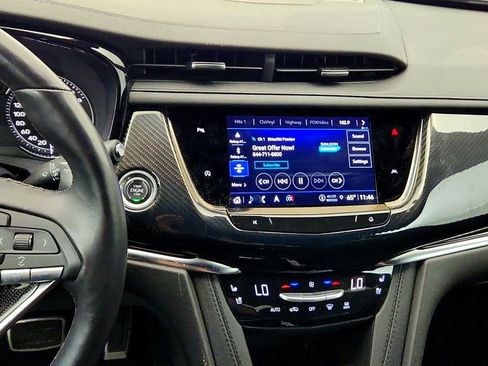 Used 2024 Cadillac XT6 Sport w/ LPO, ONYX Package AWD/4WD image 16