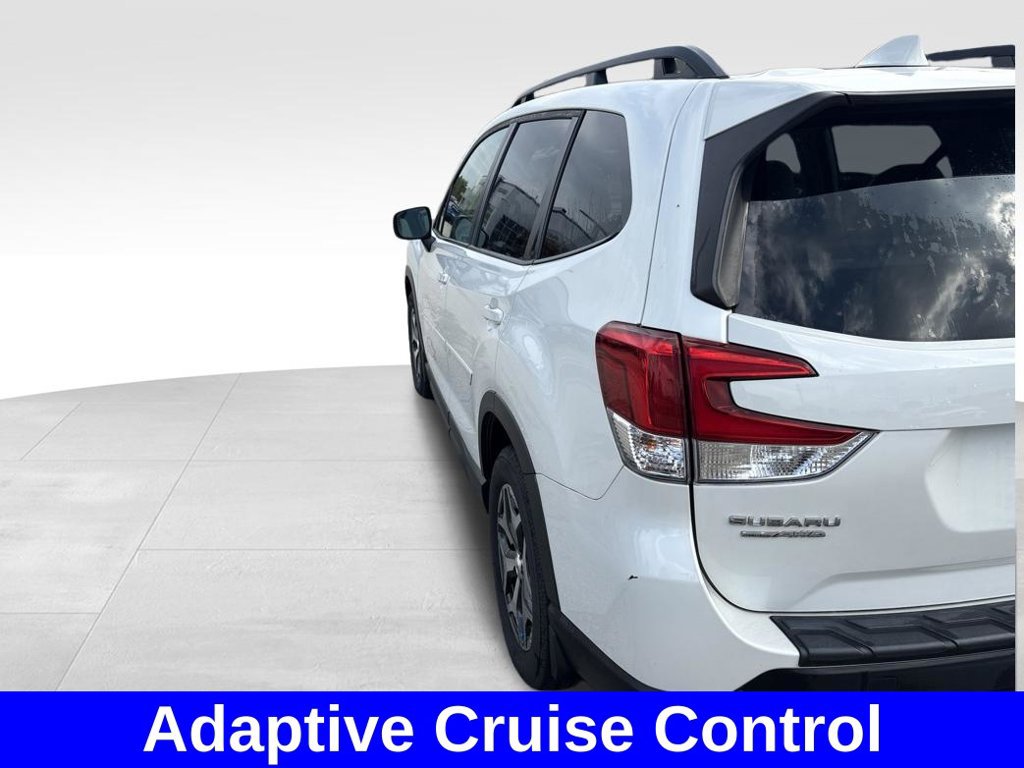 Used 2022 Subaru Forester Premium AWD/4WD image 4