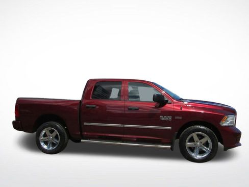 Used 2016 RAM 1500 Express AWD/4WD image 15