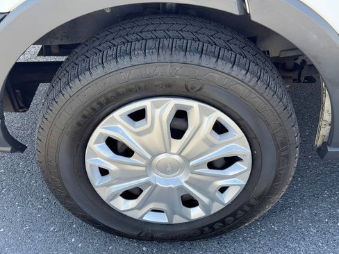 Used 2018 Ford Transit 250 130 Low Roof w/ Interior Upgrade Package RWD image 52