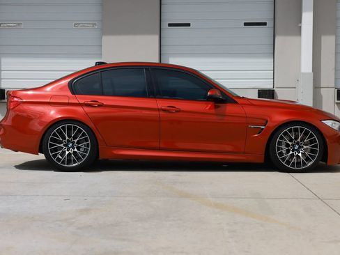 Used 2015 BMW M3 RWD image 7