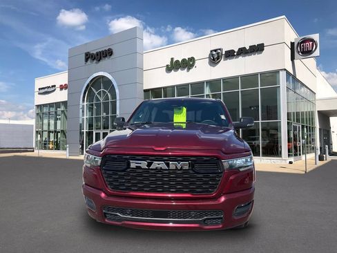 Used 2025 RAM 1500 Big Horn AWD/4WD image 2