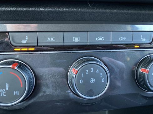 Used 2022 Volkswagen Tiguan S AWD/4WD image 12
