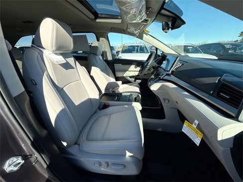 New 2026 Honda Odyssey EX-L image 23