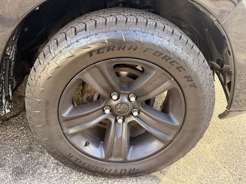 Used 2016 RAM 1500 Sport w/ Black Ram 1500 Sport Group AWD/4WD image 14