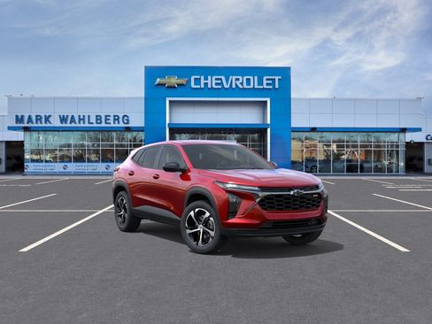 New 2026 Chevrolet Trax RS w/ Driver Confidence Package FWD image 25