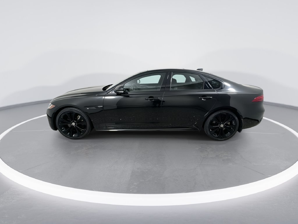 Used 2024 Jaguar XF R-Dynamic SE AWD/4WD image 5