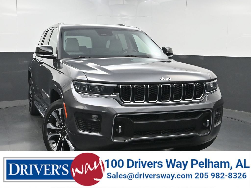 Used 2022 Jeep Grand Cherokee Overland w/ Luxury Tech Group IV RWD image 1