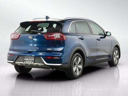 Used 2018 Kia Niro EX FWD image 5