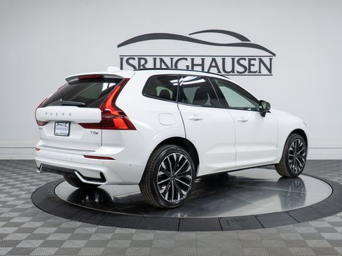 New 2026 Volvo XC60 T8 Ultra w/ Climate Package image 5