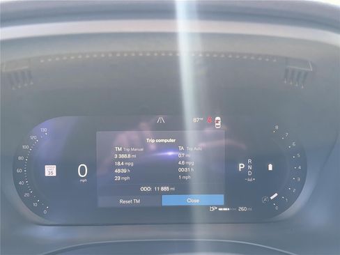 Used 2024 Volvo XC60 B5 Plus w/ Protection Package Premier AWD/4WD image 9