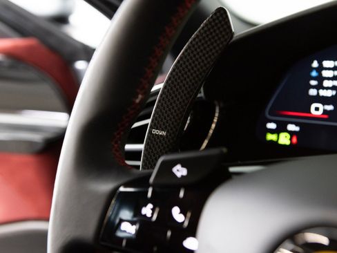 Certified 2025 Ferrari Purosangue image 90