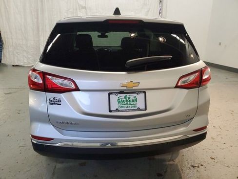 Used 2020 Chevrolet Equinox LT image 5