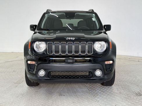 Used 2021 Jeep Renegade Latitude AWD/4WD image 6