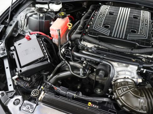 Used 2017 Chevrolet Camaro ZL1 image 17