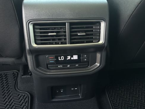 New 2026 Volkswagen Atlas SE AWD/4WD image 17