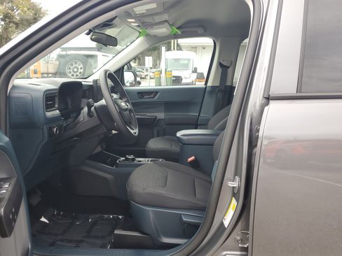 Used 2025 Ford Maverick XL w/ Equipment Group 102A image 19