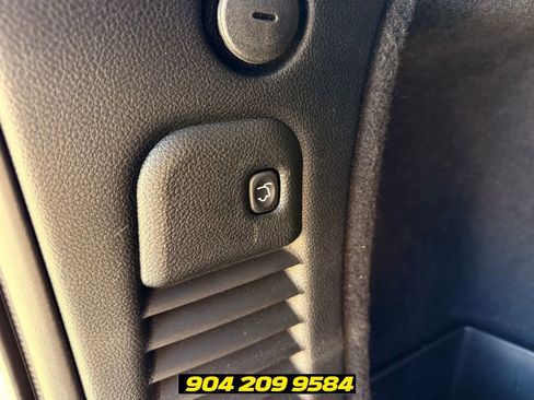 Used 2018 Dodge Durango SRT w/ Trailer Tow Group IV AWD/4WD image 45