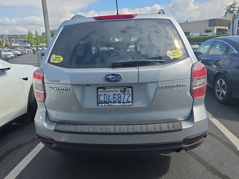 Used 2015 Subaru Forester 2.5i Premium AWD/4WD image 4