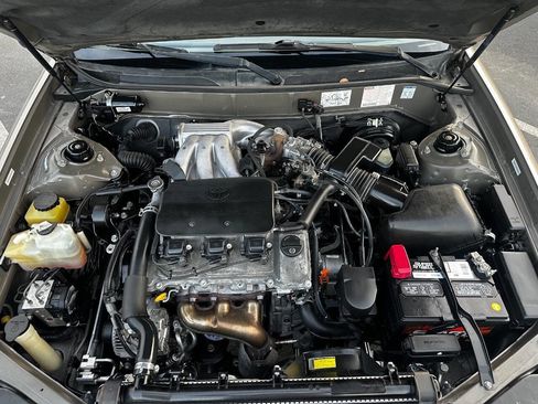 Used 1998 Toyota Avalon XLS image 30