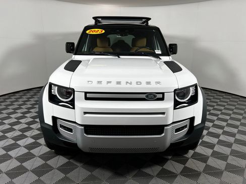 Used 2023 Land Rover Defender 110 S AWD/4WD image 2