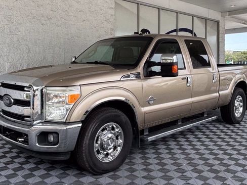 Used 2012 Ford F250 Lariat w/ Chrome Pkg RWD image 36