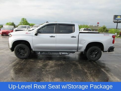 Used 2020 Chevrolet Silverado 1500 LT Trail Boss image 2
