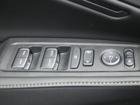 Used 2024 Honda Accord Sport image 17