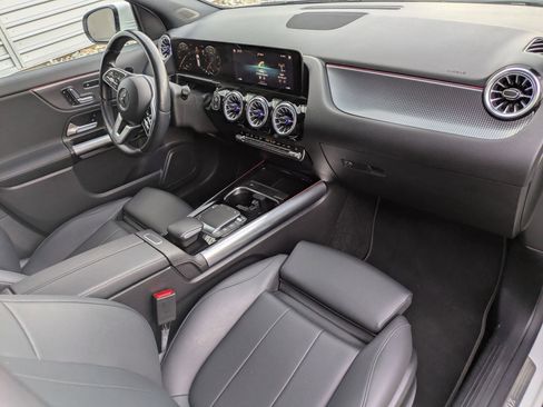 Certified 2023 Mercedes-Benz GLA 250 4MATIC image 33