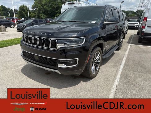 Used 2022 Jeep Wagoneer Series II w/ Premium Group I AWD/4WD image 1
