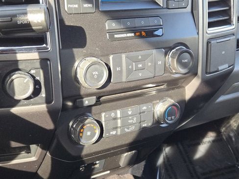 Used 2015 Ford F150 XLT w/ Equipment Group 301A Mid image 19