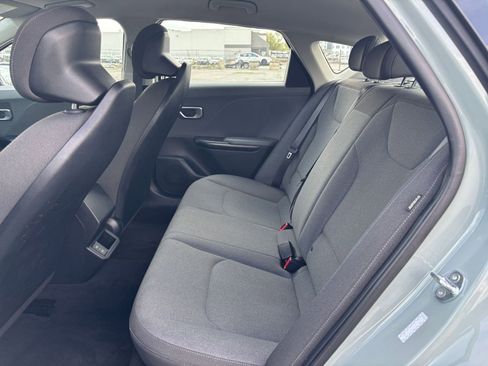 Used 2025 Kia K4 FWD image 22
