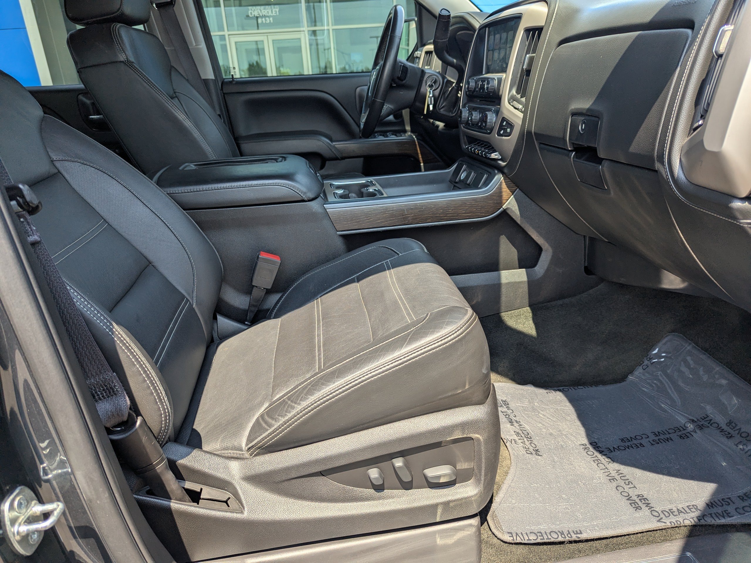 Used 2017 GMC Sierra 1500 Denali AWD/4WD image 40
