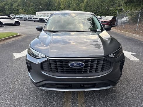 Used 2023 Ford Escape Active w/ Tech Pack #1 image 2