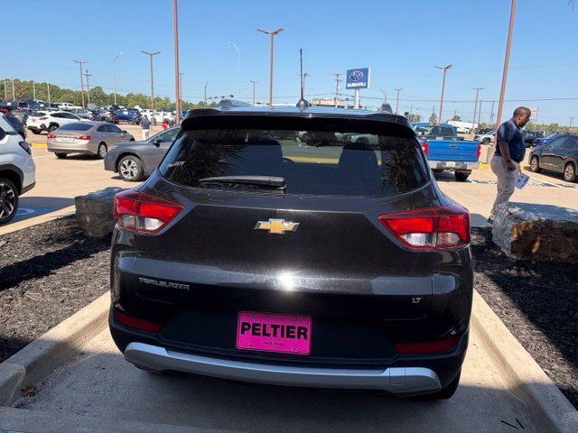 Used 2025 Chevrolet TrailBlazer LT FWD image 14