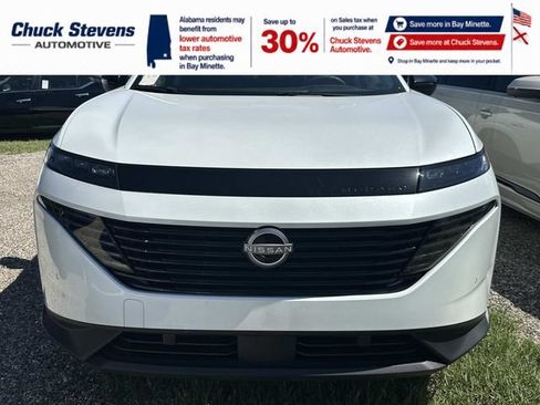Used 2025 Nissan Murano SV AWD/4WD image 3
