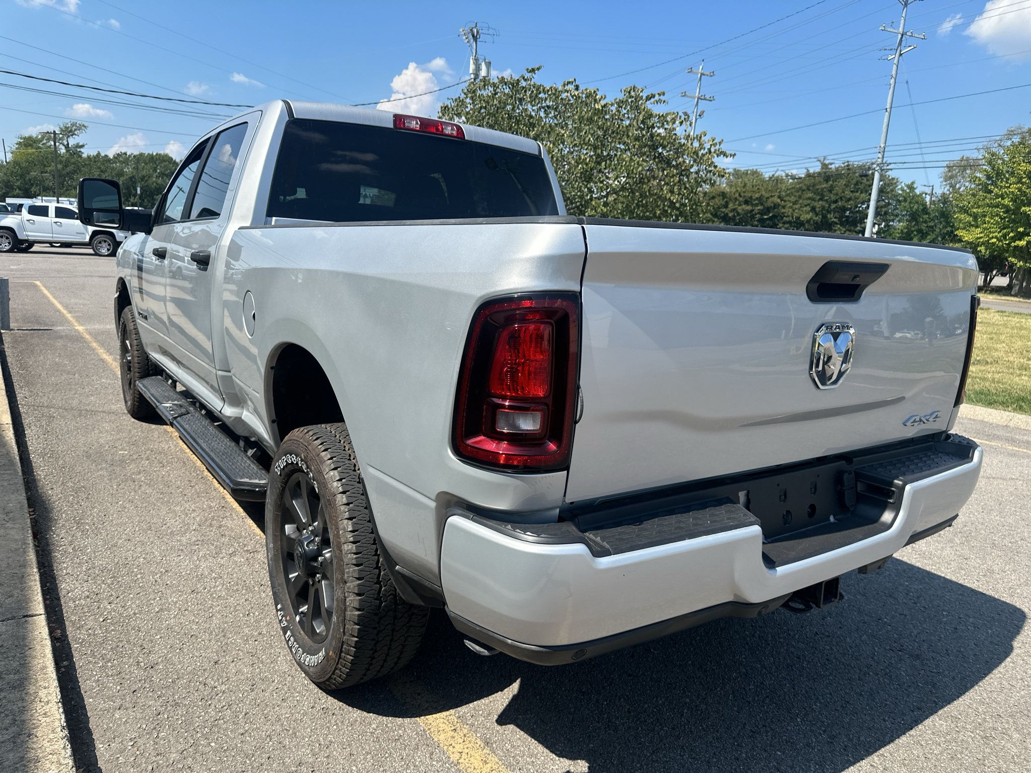 Used 2026 RAM 2500 Big Horn AWD/4WD image 6