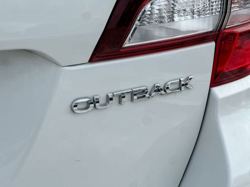 Used 2019 Subaru Outback 2.5i image 18