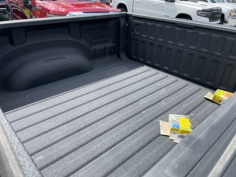 Used 2023 RAM 1500 Big Horn AWD/4WD image 39