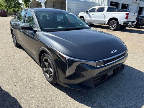 Used 2025 Kia K4 FWD image 5