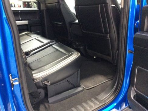 Used 2021 Ford F350 Lariat w/ Chrome Package image 11