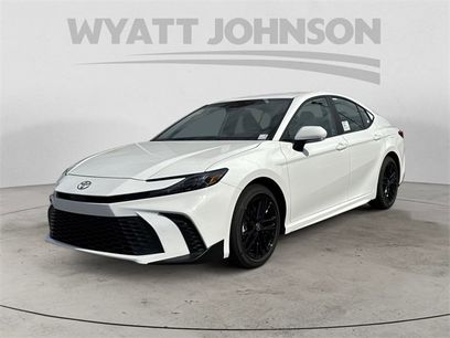 Used 2025 Toyota Camry SE