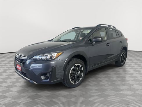 Certified 2023 Subaru Crosstrek 2.0i AWD/4WD image 3